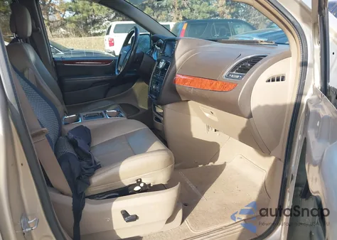 2014 Chrysler Town & Country Touring-L from USA, damaged, VIN 2C4RC1CG3ER147892